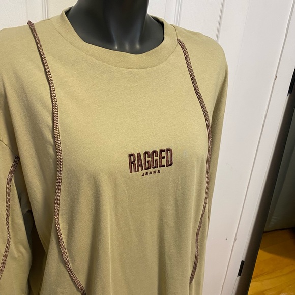 Top - Picture 2 of 5